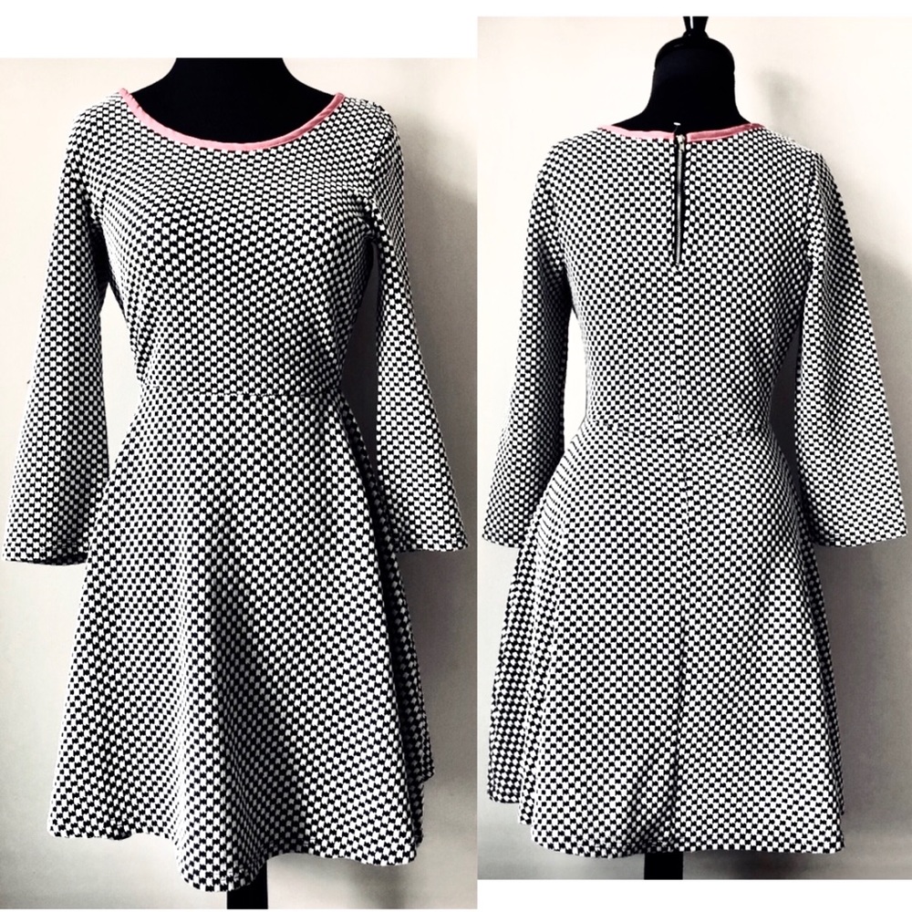 NWT Francesca's Knit BW Checker 3/4 Sleeve Skater
